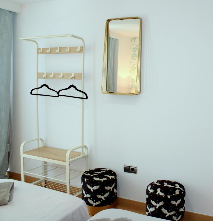 Apartments Ole - Albareda 24 Sewilla Zewnętrze zdjęcie